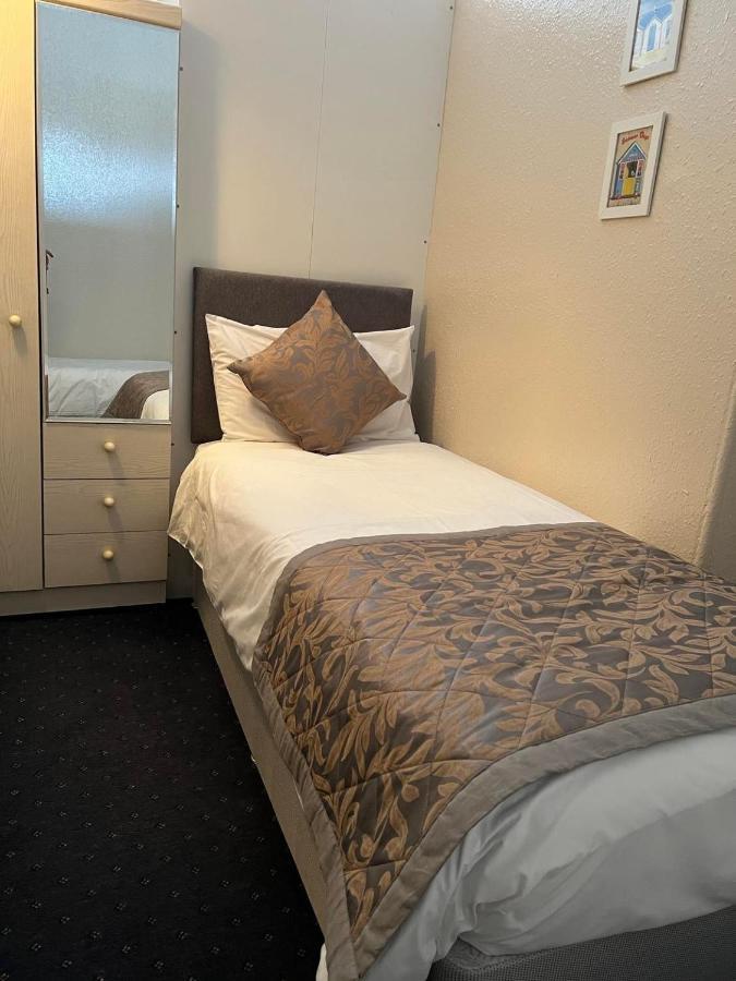 Brialene Holiday Flats Scarborough Esterno foto